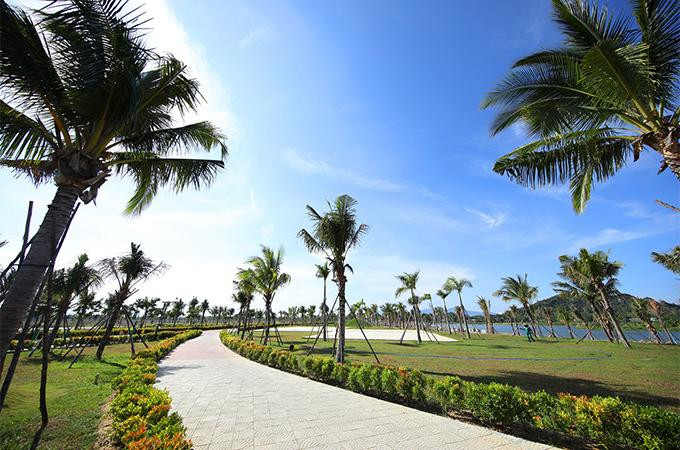 Công viên ven sông rộng 50ha đang được đầu tư xây dựng tại Sun Riverpolis Công viên ven sông rộng 50ha đang được đầu tư xây dựng tại Sun Riverpolis