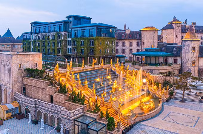Thác thần Mặt trời tại Sun World Ba Na Hills, Đà Nẵng