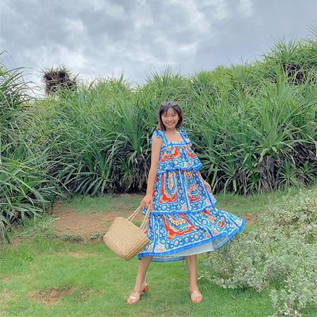 Sắc xanh của cây cỏ cùng ánh nắng dịu dàng của mùa xuân cũng điểm tô cho những bức hình đầu năm thêm lung linh (Ảnh: mailee_ee) Sắc xanh của cây cỏ cùng ánh nắng dịu dàng của mùa xuân cũng điểm tô cho những bức hình đầu năm thêm lung linh (Ảnh: mailee_ee)