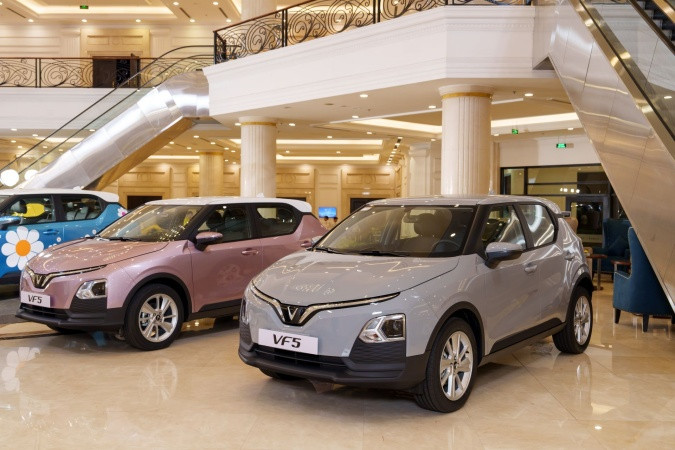 Người dùng được hưởng nhiều đặc quyền khi “chốt cọc” VF 5 Plus từ 7-10/7/2024. Người dùng được hưởng nhiều đặc quyền khi “chốt cọc” VF 5 Plus từ 7-10/7/2024.