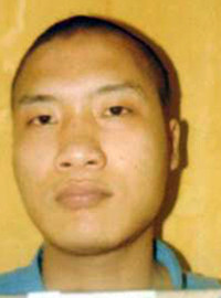 Bị "chôm" xe máy khi ngủ gục ở quán game ảnh 3 Bị "chôm" xe máy khi ngủ gục ở quán game ảnh 3