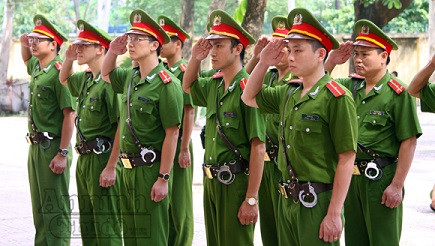 Tổ chức cuộc thi khảo sát về kiểm tra điều lệnh CAND ảnh 13