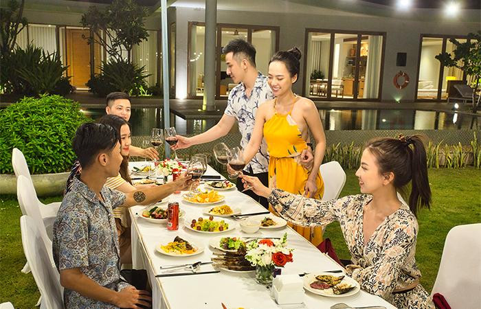 Kỳ nghỉ dưỡng tại villa sang trọng ở FLC Hotels & Resorts Kỳ nghỉ dưỡng tại villa sang trọng ở FLC Hotels & Resorts