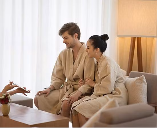 Dịch vụ chuyên nghiệp, tận tâm tại các khách sạn, resort lớn sẽ mang đến trải nghiệm hoàn hảo đến cho khách hàng Dịch vụ chuyên nghiệp, tận tâm tại các khách sạn, resort lớn sẽ mang đến trải nghiệm hoàn hảo đến cho khách hàng