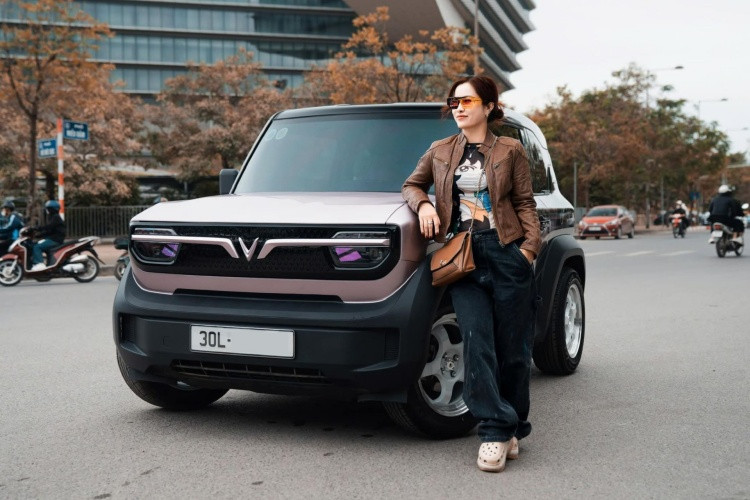 “Thôi thì cứ cho em nó đi thi, biết đâu lại ẵm quà to nhỉ?” – chị Linh hào hứng chia sẻ sau khi gửi bài thi lên cổng đăng ký của chương trình. “Thôi thì cứ cho em nó đi thi, biết đâu lại ẵm quà to nhỉ?” – chị Linh hào hứng chia sẻ sau khi gửi bài thi lên cổng đăng ký của chương trình.