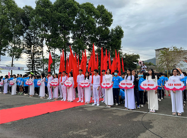 Giải Vô địch quốc gia Việt dã leo núi “Chinh phục đỉnh cao Bà Rá” lần thứ 28 đã chính thức diễn ra ngày 06/01 vừa qua