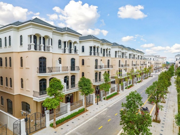 Các dòng sản phẩm thấp tầng như liền kề, biệt thự ghi nhận lượng tìm kiếm tăng mạnh trong 3 tháng đầu năm