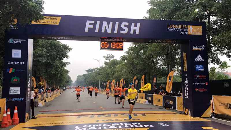 Giải chạy là giải đấu phi lợi nhuận được tổ chức nhằm đạt mục tiêu phát triển phong trào chạy bộ tại Việt Nam