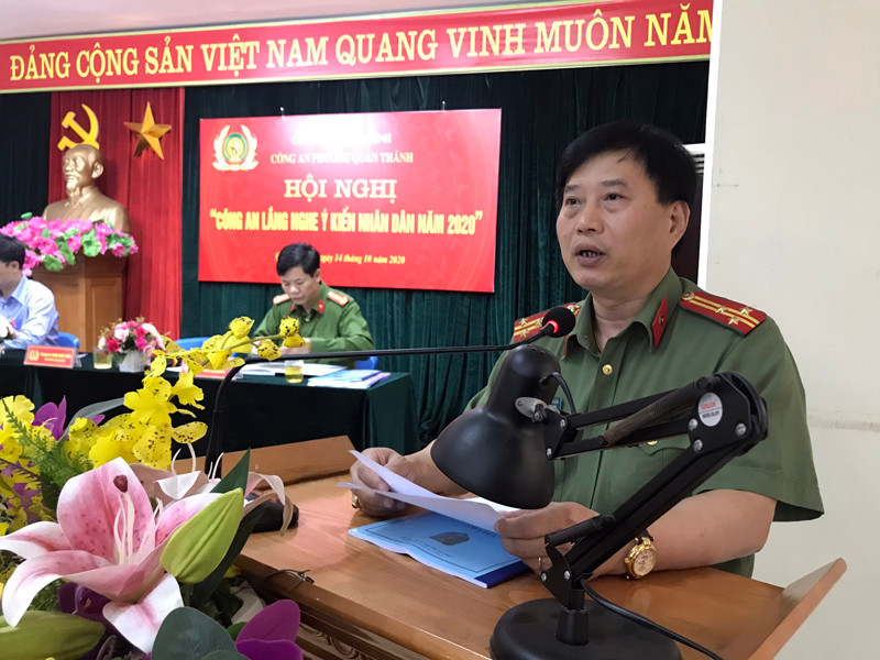 Thượng tá Trịnh Quốc Tuấn - Phó trưởng CAQ Ba Đình phát biểu tại hội nghị Thượng tá Trịnh Quốc Tuấn - Phó trưởng CAQ Ba Đình phát biểu tại hội nghị