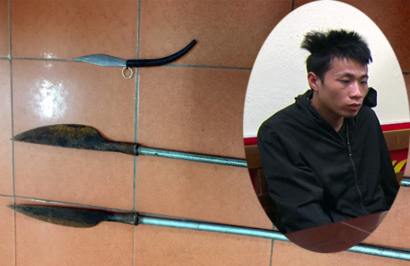 Đối tượng Tú cùng hung khí gây án