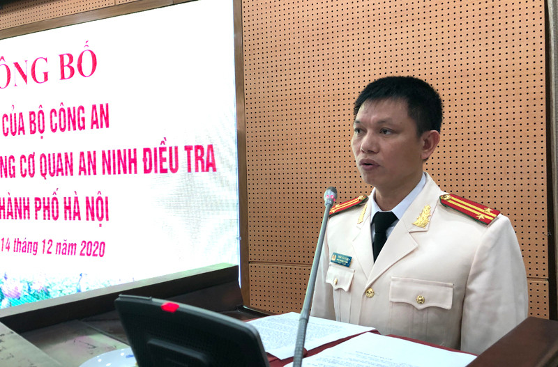 Trung tá Trần Văn Dũng phát biểu cảm ơn và lĩnh hội ý kiến chỉ đạo của đồng chí Phó Giám đốc CATP Hà Nội