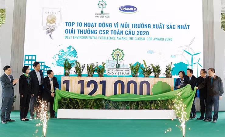 Vinamilk và Quỹ 1 triệu cây xanh cho VN chính thức hoàn thành mục tiêu với 1.121.000 cây xanh được trồng trong 9 năm qua