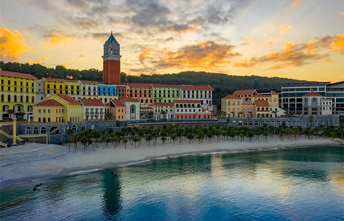 Điểm ngắm hoàng hôn đẹp nhất Phú Quốc nằm trong hệ sinh thái Nam đảo