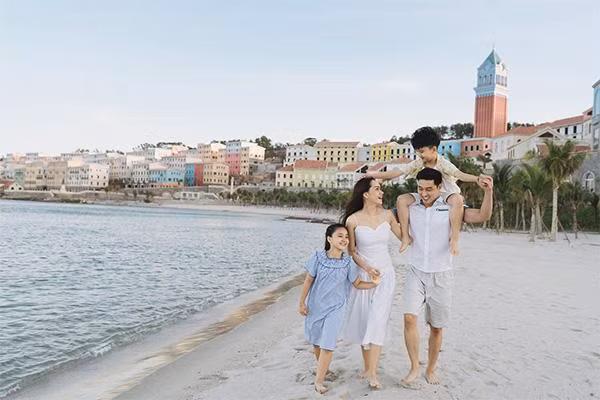 Bãi biển dự án Địa Trung Hải Sun Premier Village Primavera sẽ diễn ra chương trình Countdown và bắn pháo hoa