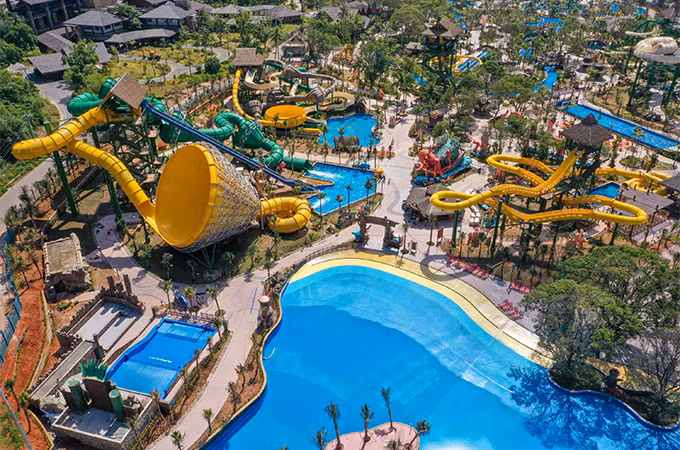 Aquatopia Water Park- Sun World Hon Thom Nature Park Aquatopia Water Park- Sun World Hon Thom Nature Park