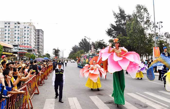 Lễ hội đường phố đặc sắc tại thành phố biển