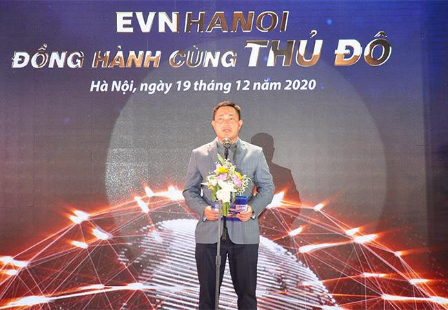 Phó Tổng giám đốc Lê Ánh Dương phát biểu tại buổi lễ.