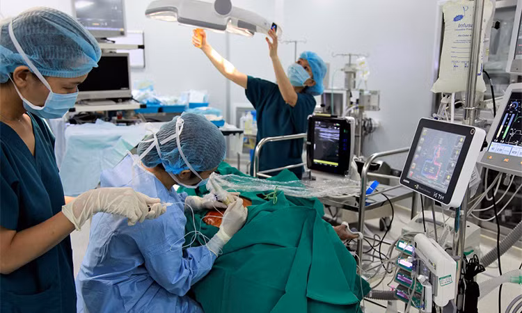 Vinmec nghiên cứu kỹ thuật gây tê mặt phẳng cơ dựng sống (ESP) trong mổ tim hở nhằm xây dựng chiến lược điều trị bệnh tim tốt nhất, kiểm soát hiệu quả cơn đau cho người bệnh Vinmec nghiên cứu kỹ thuật gây tê mặt phẳng cơ dựng sống (ESP) trong mổ tim hở nhằm xây dựng chiến lược điều trị bệnh tim tốt nhất, kiểm soát hiệu quả cơn đau cho người bệnh