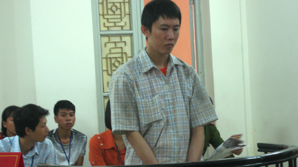 "Gà què ăn quẩn" ảnh 1