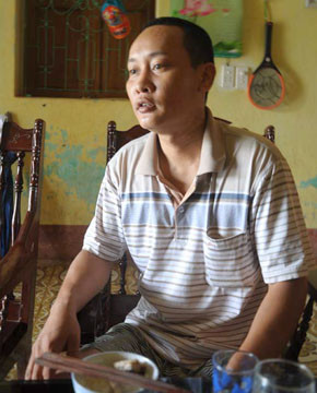 Bịt mặt, nổ súng cướp tiệm vàng, bị bắt tại chỗ ảnh 2