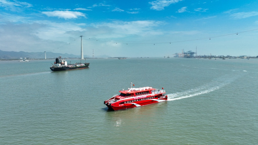 Sun Group hợp tác phát triển 2 tuyến tàu cao tốc Cát Hải – Cát Bà và Hạ Long – Cát Bà (Ảnh: Ánh Dương) Sun Group hợp tác phát triển 2 tuyến tàu cao tốc Cát Hải – Cát Bà và Hạ Long – Cát Bà (Ảnh: Ánh Dương)