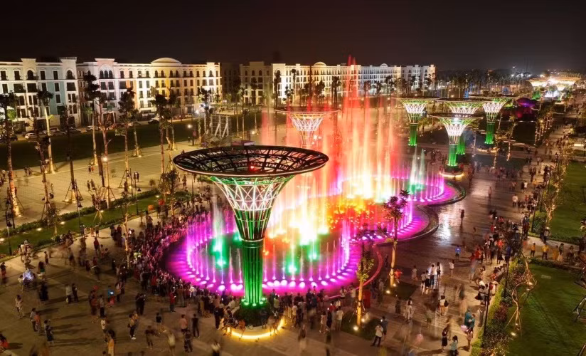 Tâm điểm vui chơi giải trí tại trục đại lộ Sun Grand Boulevard, Sầm Sơn (Ảnh: Ánh Dương)