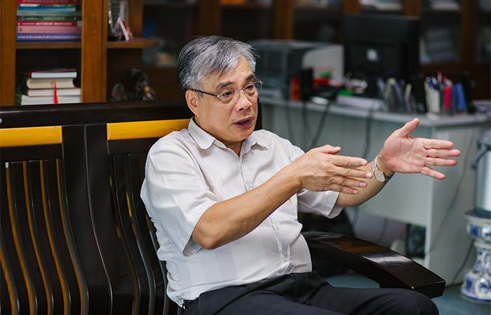 PGS. TS Trần Đình Thiên, thành viên Tổ tư vấn kinh tế của Thủ tướng PGS. TS Trần Đình Thiên, thành viên Tổ tư vấn kinh tế của Thủ tướng