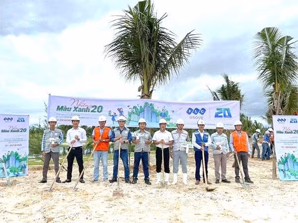 Hoạt động trồng cây được triển khai tại FLC Quảng Bình hưởng ứng chương trình “Những màu xanh 20” của tập đoàn Hoạt động trồng cây được triển khai tại FLC Quảng Bình hưởng ứng chương trình “Những màu xanh 20” của tập đoàn