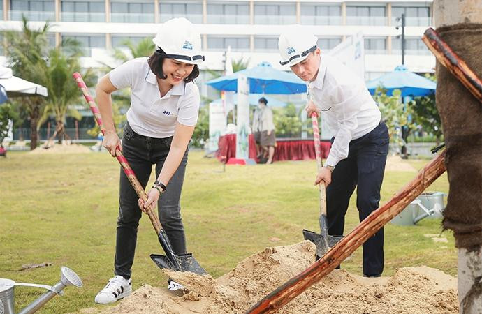 20.000 cây giống đã được gieo trồng trong chiến dịch của FLC