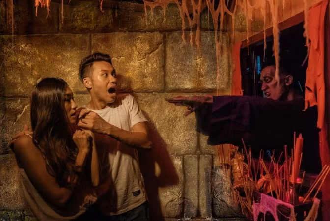 “Nightmares” tại Công viên châu Á là sự kiện Halloween lớn bậc nhất Việt Nam