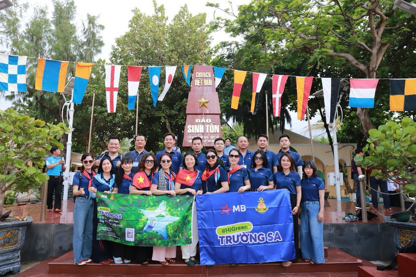 Hàng triệu người Việt Nam đã có cơ hội đóng góp giá trị cho Trường Sa thông qua sáng kiến vận động thể thao vì mục tiêu xã hội HiGreen Hàng triệu người Việt Nam đã có cơ hội đóng góp giá trị cho Trường Sa thông qua sáng kiến vận động thể thao vì mục tiêu xã hội HiGreen