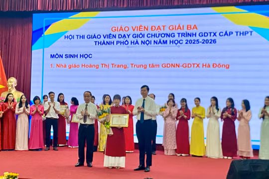 Giám đốc Sở GD-ĐT Hà Nội: "Giáo dục thường xuyên không phải phân khúc thấp"