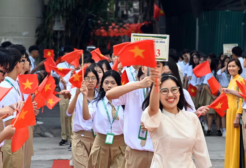 Giáo viên, học sinh Hà Nội phấn khởi đón chào năm học mới 2025-2026