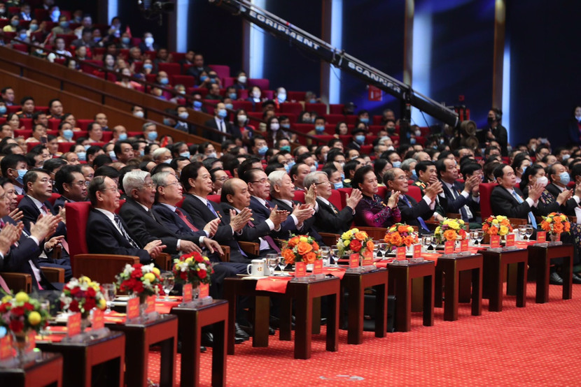 Các đồng chí lãnh đạo, nguyên lãnh đạo Đảng, Nhà nước dự đại hội