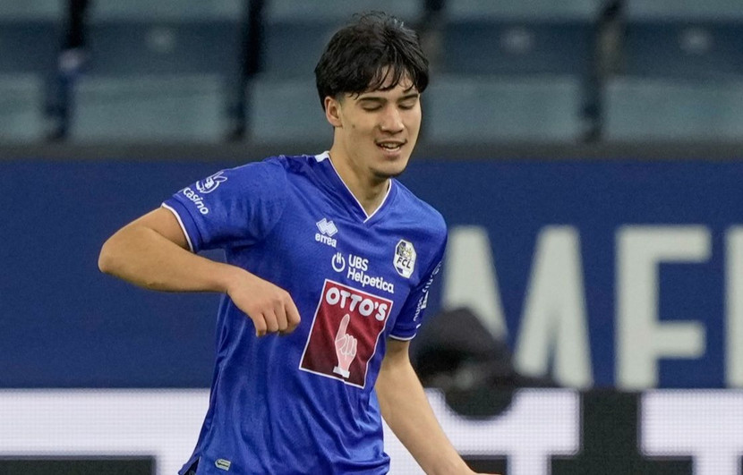 Bung Meng Freimann là cái tên đầy tiềm năng của bóng đá Thụy Sĩ Bung Meng Freimann là cái tên đầy tiềm năng của bóng đá Thụy Sĩ