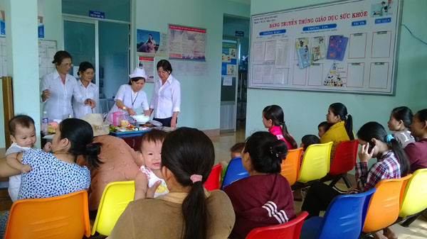 Bảo hiểm y tế chưa phải "bùa hộ mệnh" cho người dân ảnh 1