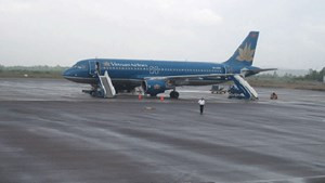 Bộ GTVT có quyền quy định giá, mở/đóng sân bay chuyên dùng ảnh 1