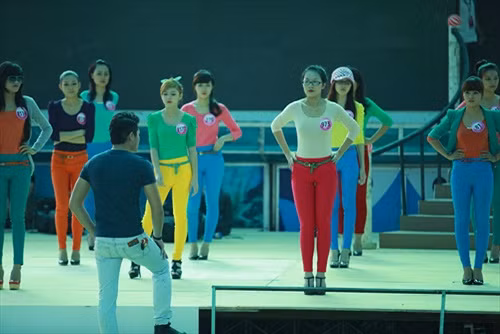 Các Miss Teen xinh đẹp trong buổi tổng duyệt