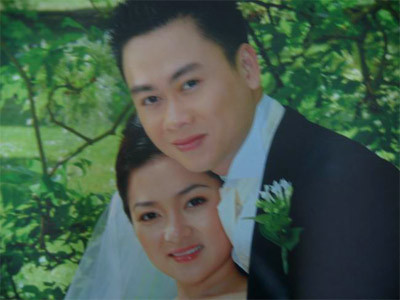 Bức ảnh đẹp của vợ chồng Hoa hậu Nguyễn Thị Huyền