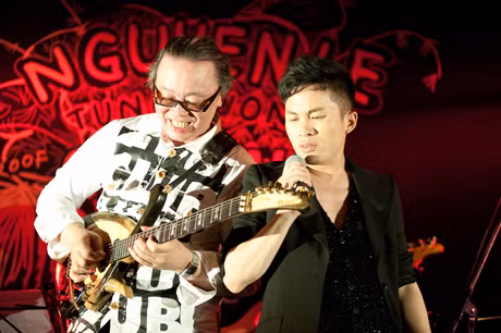Nguyên Lê và Tùng Dương từng tạo nên “cơn chấn động” trong lần kết hợp đầu tiên vào tháng 7-2011
