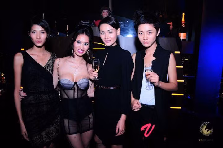 Một số hình ảnh trên Facebook của Trà My