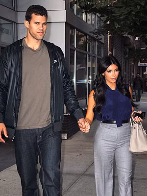 Kim và chàng cầu thủ bóng rổ đã chính thức ly hôn