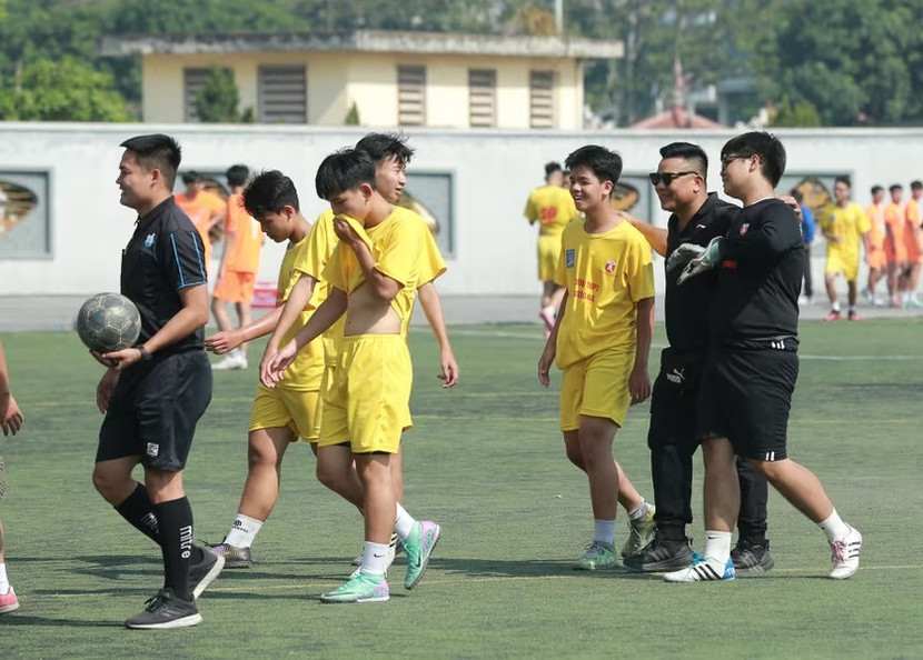 Thầy trò trường Khương Hạ quyết cải thiện thành tích ở những mùa trước Thầy trò trường Khương Hạ quyết cải thiện thành tích ở những mùa trước