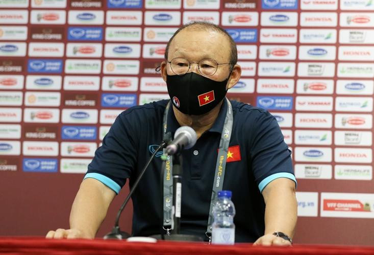 HLV Park Hang-seo trong buổi họp báo sau trận (Ảnh: VFF)