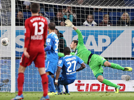 Kỳ dị bàn thắng "ma" của Leverkusen ảnh 3