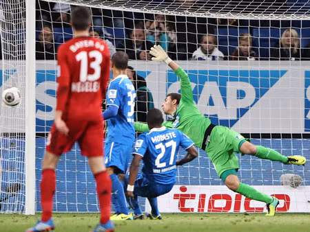 Kỳ dị bàn thắng "ma" của Leverkusen ảnh 3