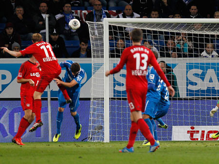 Kỳ dị bàn thắng "ma" của Leverkusen ảnh 1