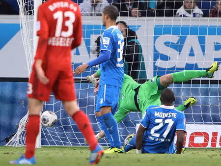 Kỳ dị bàn thắng "ma" của Leverkusen ảnh 4