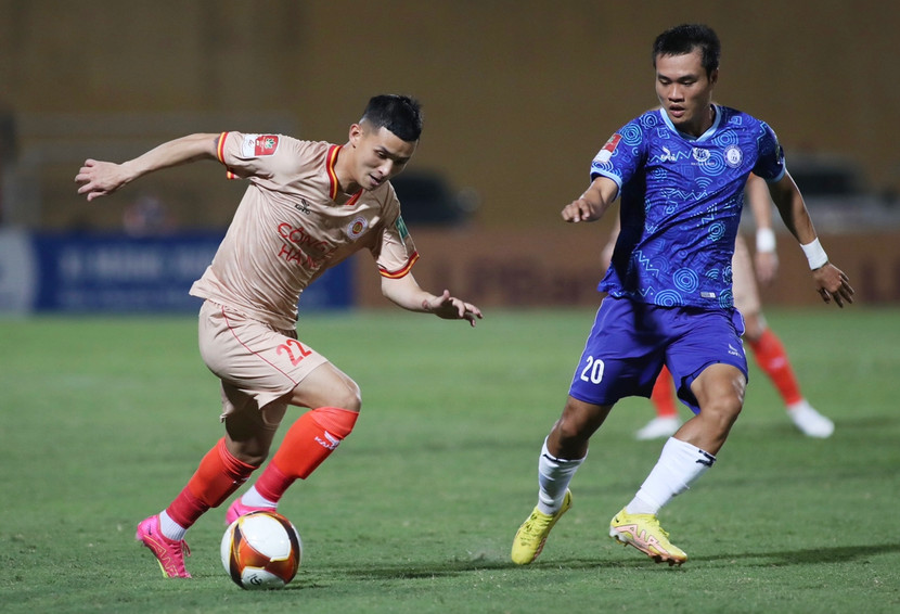 CAHN chấm dứt mạch thắng một cách đáng tiếc CAHN chấm dứt mạch thắng một cách đáng tiếc