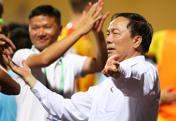 Ông bầu Nguyễn Văn Đệ của CLB Thanh Hóa